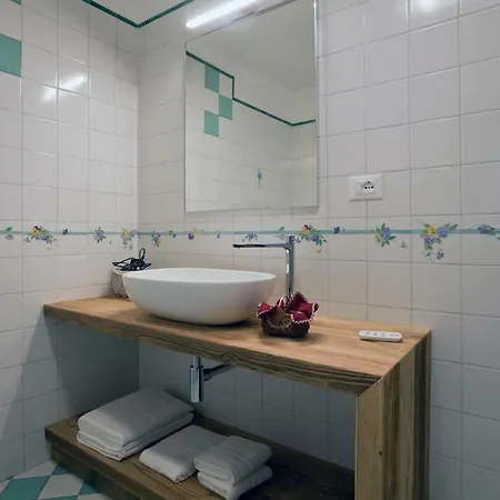 Aymon De Challant Guest house Aosta