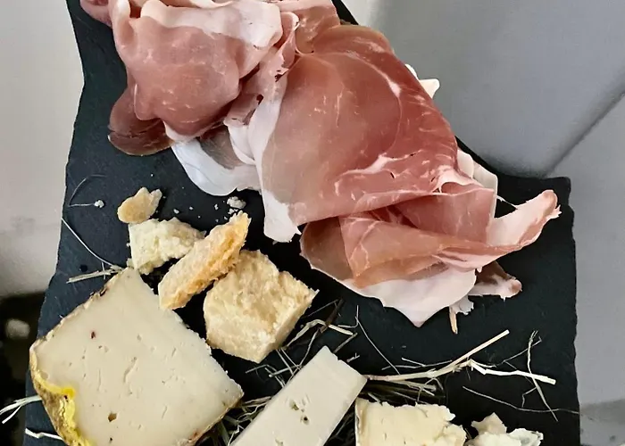 Pensión Aymon De Challant Aosta