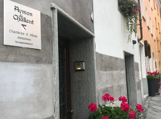 ゲストハウス Aymon De Challant 4*